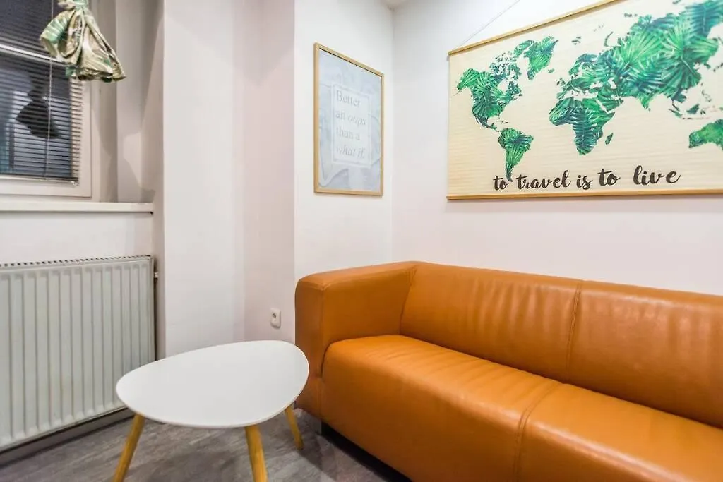 Apartma N'Poznam Tobacna Ljubljana Apartman